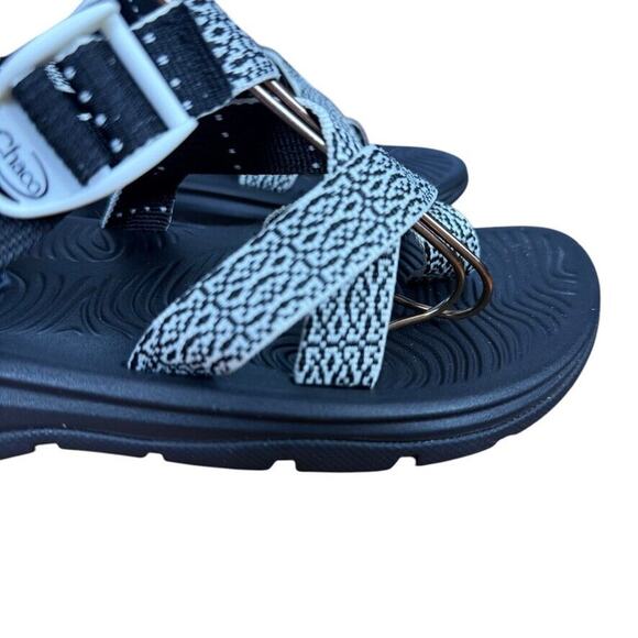 Chaco Z/Volv Womens Black White Toe Ring Sporty Sandals Hiking Caming Shoes sz 7 - Picture 13 of 16